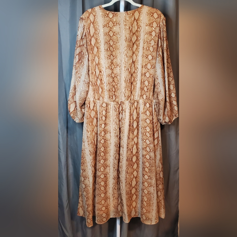 Lane Bryant Surplice Gold Midi Dress - Picture 6 of 13